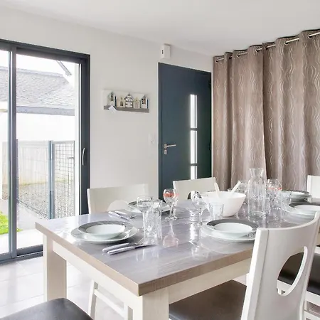 Casa vacanze Maison Pour 7 - Jardin - Acces Pmr - 5min